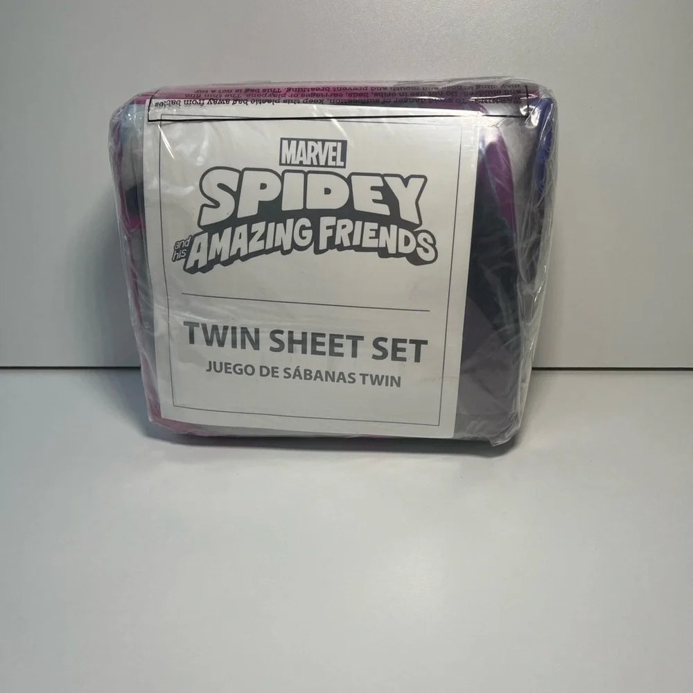 NEW Marvel Ghost Spider Gwen Spider-Man Twin Sheet Set - Pink and Blue